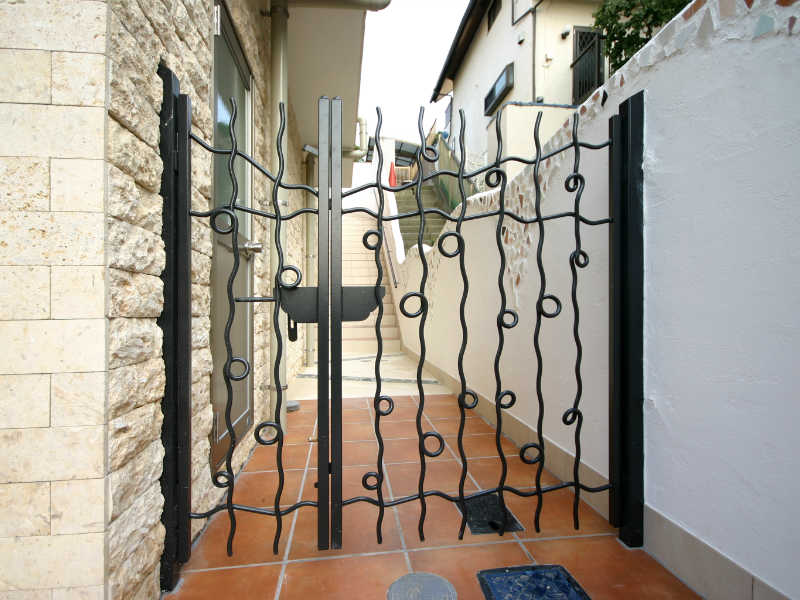 アイアン門扉